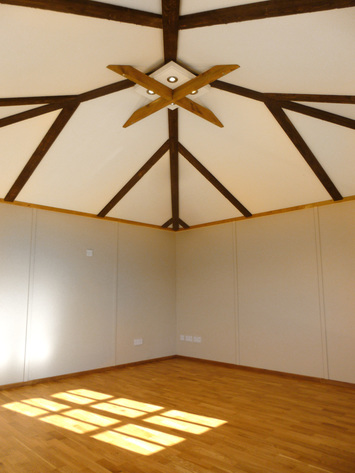 Guildford - Inside Bespoke Garden Studio 